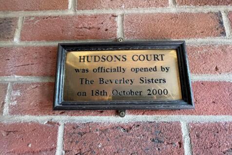 ENTRANCE PLAQUE