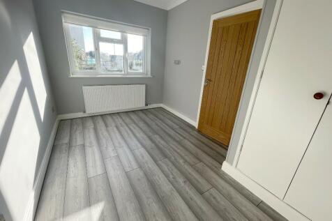 DOWNSTAIRS BEDROOM