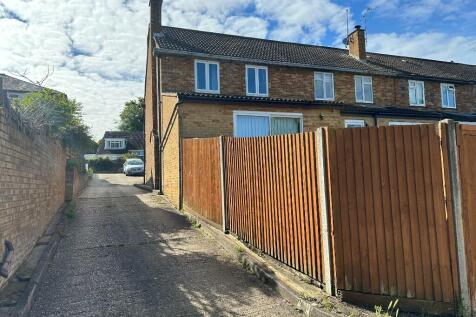 ACCESS TO GARAGE
