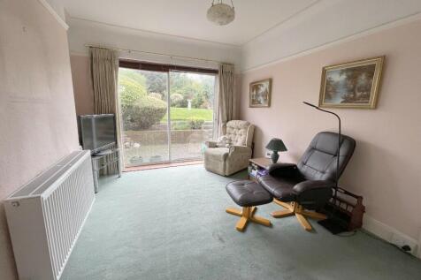 REAR RECEPTION