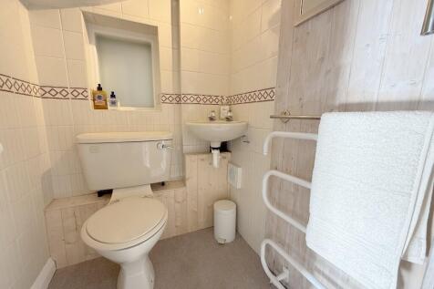 GUEST WC