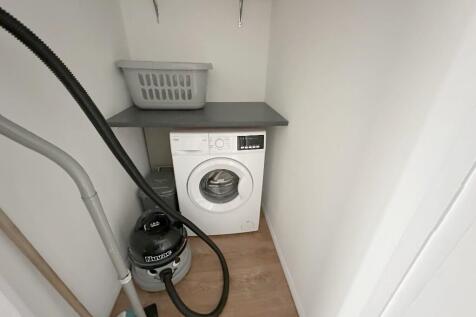 Utility  cupboard 