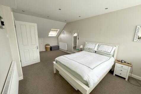 Priniple Bedroom 