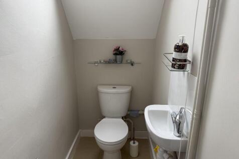 1ST FLOOR WC