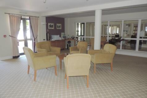 RESIDENTS LOUNGE