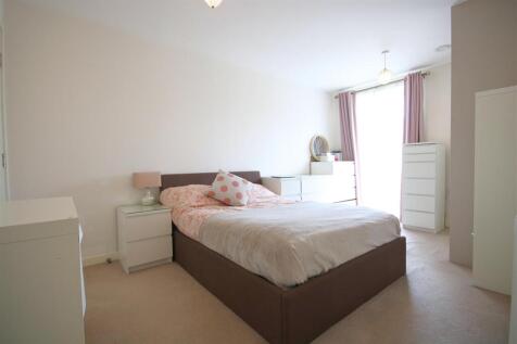 bed1.1.jpg