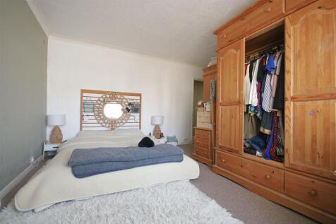 bed1 (14).jpg