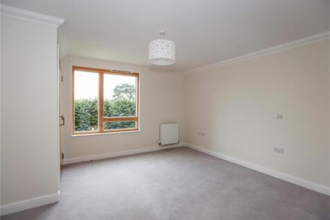 Castle View - Apartment 44 - 9.jpg
