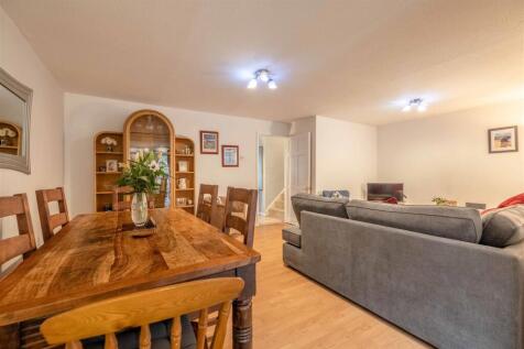 RHW57 (13 of 21).jpg