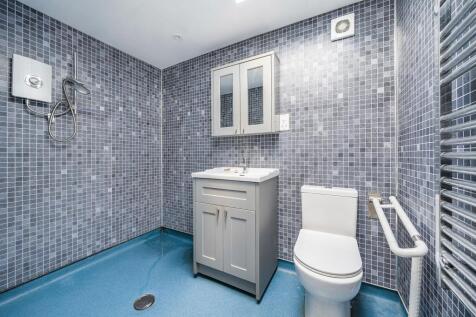 Annex wet room