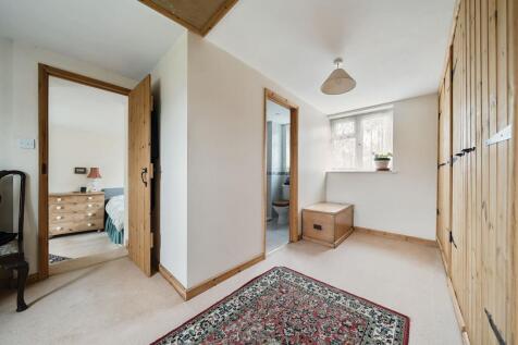Dressing room and en-suite