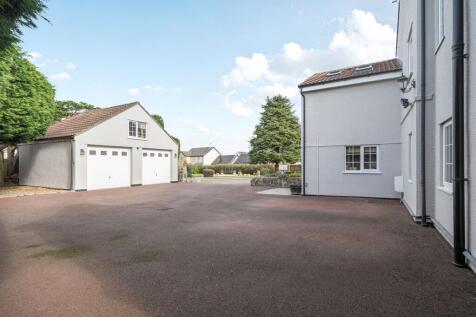 Double garage with storage