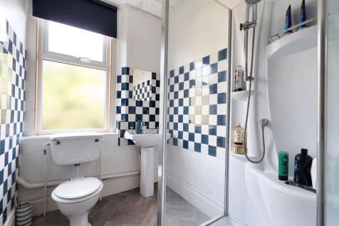 Main House Shower Room