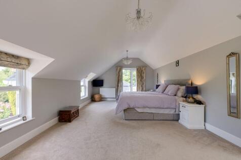 Principal bedroom