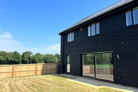 plot 9 rear.jpg