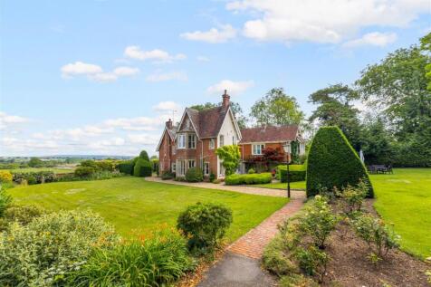 93900_Danes Lye Westbury Road (12).jpg