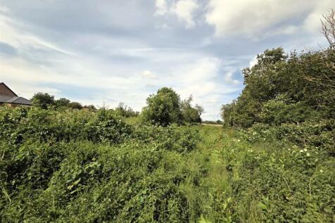 Land at Poulshot - Paddock 2a.jpg