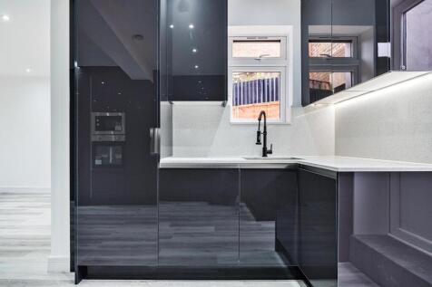 Kitchen worktops.jpg
