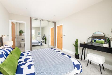 Bedroom1_4.jpg