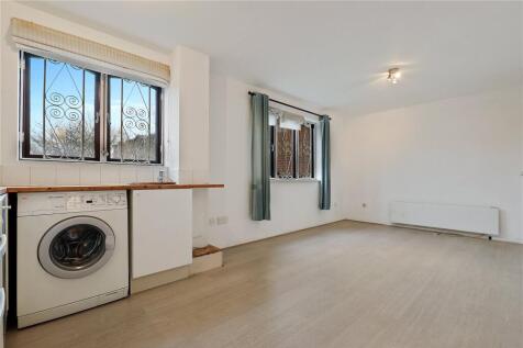 Living Area/Kitchen