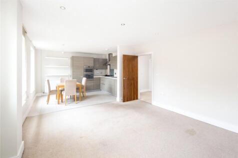 Living Room/Kitchen