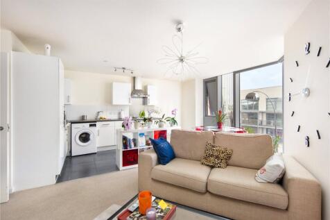 Living Room/Kitchen