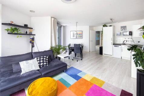 Living Room/Kitchen