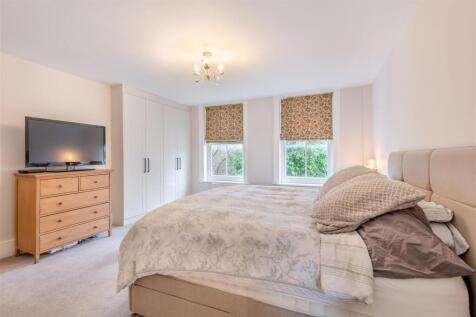 8630394-interior13.jpg