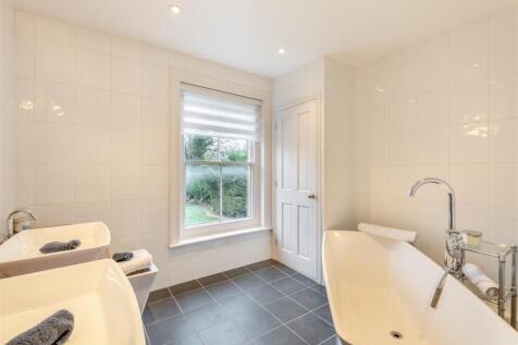 8630394-interior07.jpg
