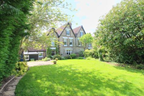 Rear Garden.jpg