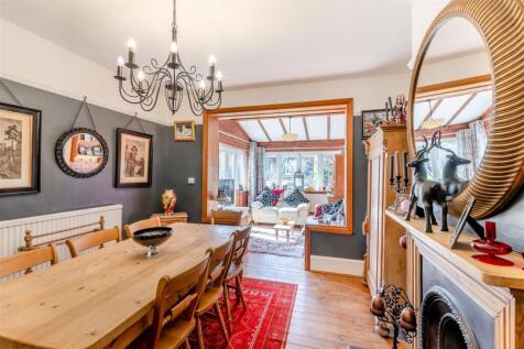 8641217-interior22.jpg