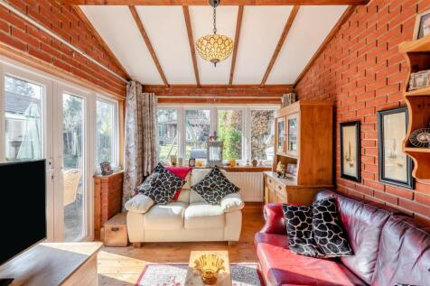 8641217-interior26.jpg