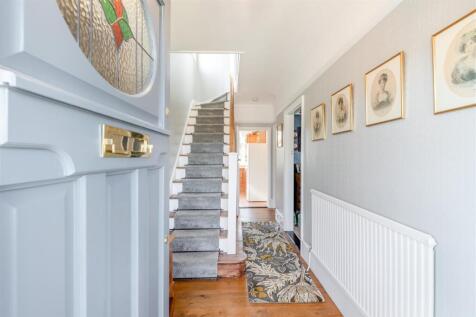 8641217-interior38.jpg