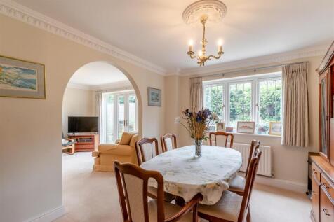 8644726-interior04.jpg