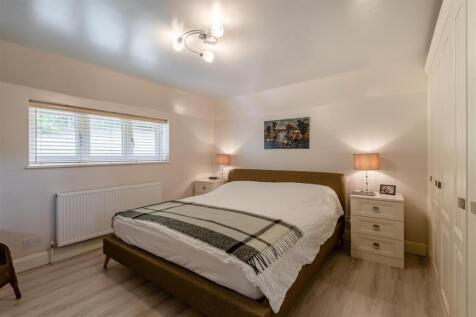 8646194-interior18.jpg