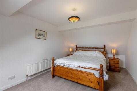 8646194-interior17.jpg