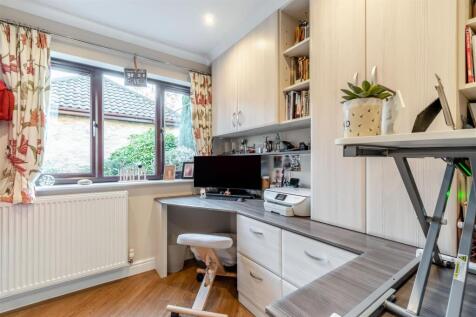 8527408-interior13.jpg