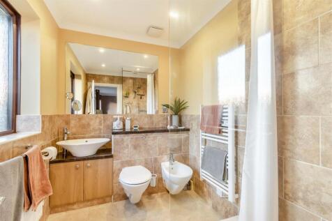 8527408-interior21.jpg