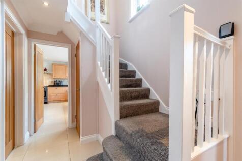 8646963-interior10.jpg