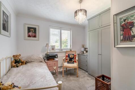 8646799-interior10.jpg