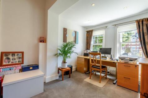 8649172-interior25.jpg