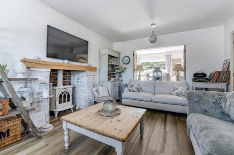 8650932-interior14.jpg