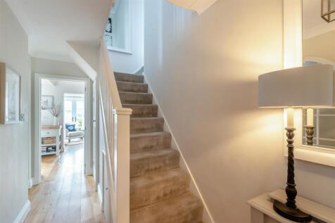 8653942-interior01.jpg