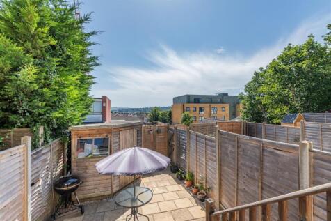 8655029-exterior01.jpg