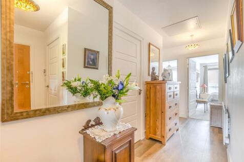 8655492-interior15.jpg