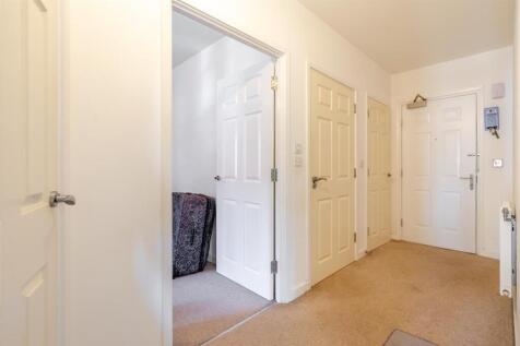 8654691-interior10.jpg