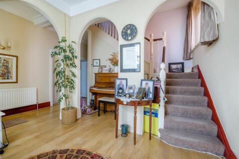 8654290-interior03.jpg