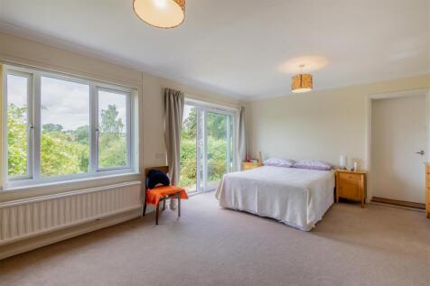 8654583-interior10.jpg