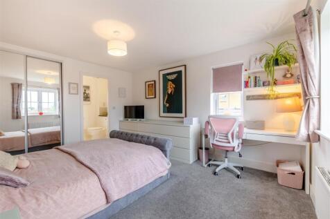 8657641-interior22.jpg