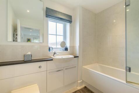 8657641-interior19.jpg